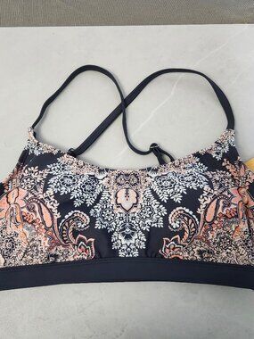 New with tags Kona Sol Bikini Top